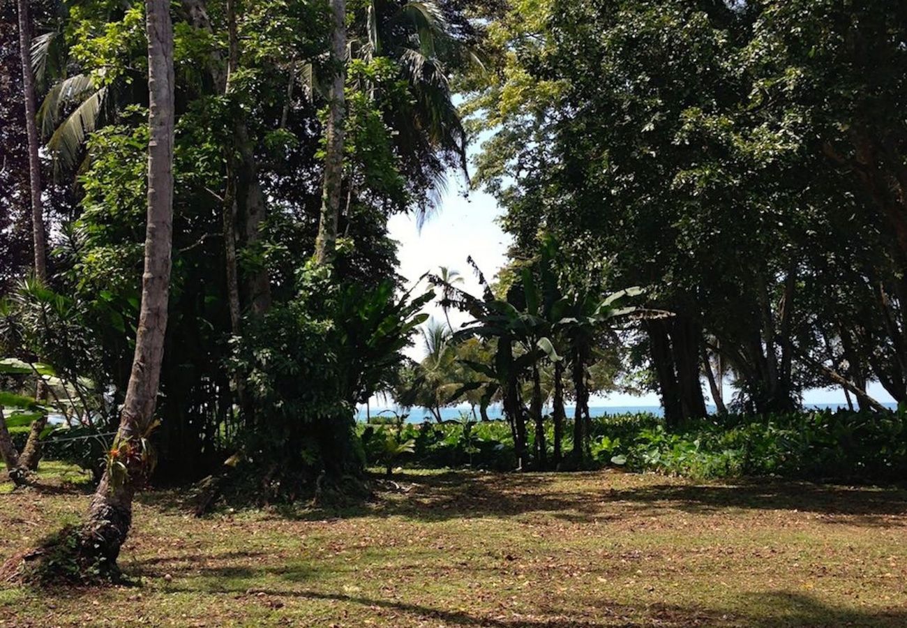 Bungalow en Playa Chiquita - Bungalow del Mar