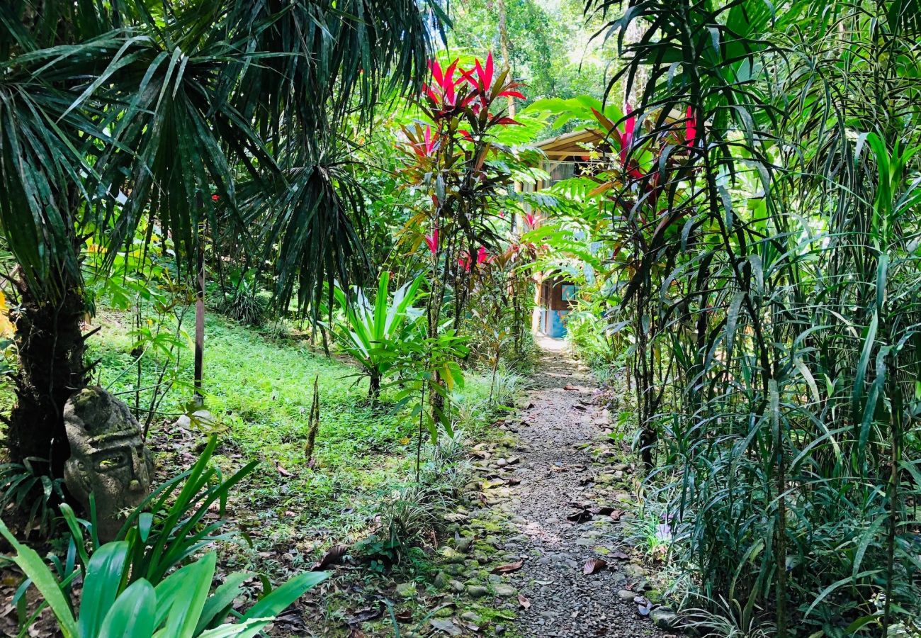 Bungalow en Manzanillo - Tranquila Cabin