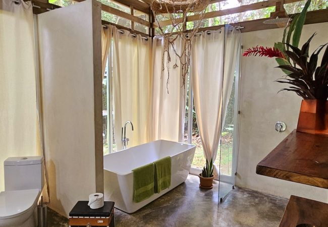 Bungalow en Cocles - Jungalow Caribbean Style Garden House