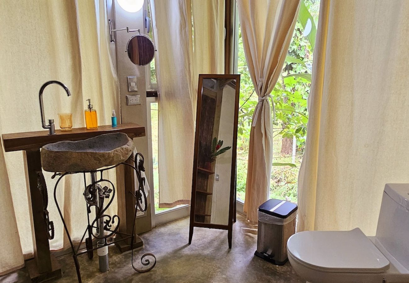 Bungalow en Cocles - Jungalow Caribbean Style Garden House
