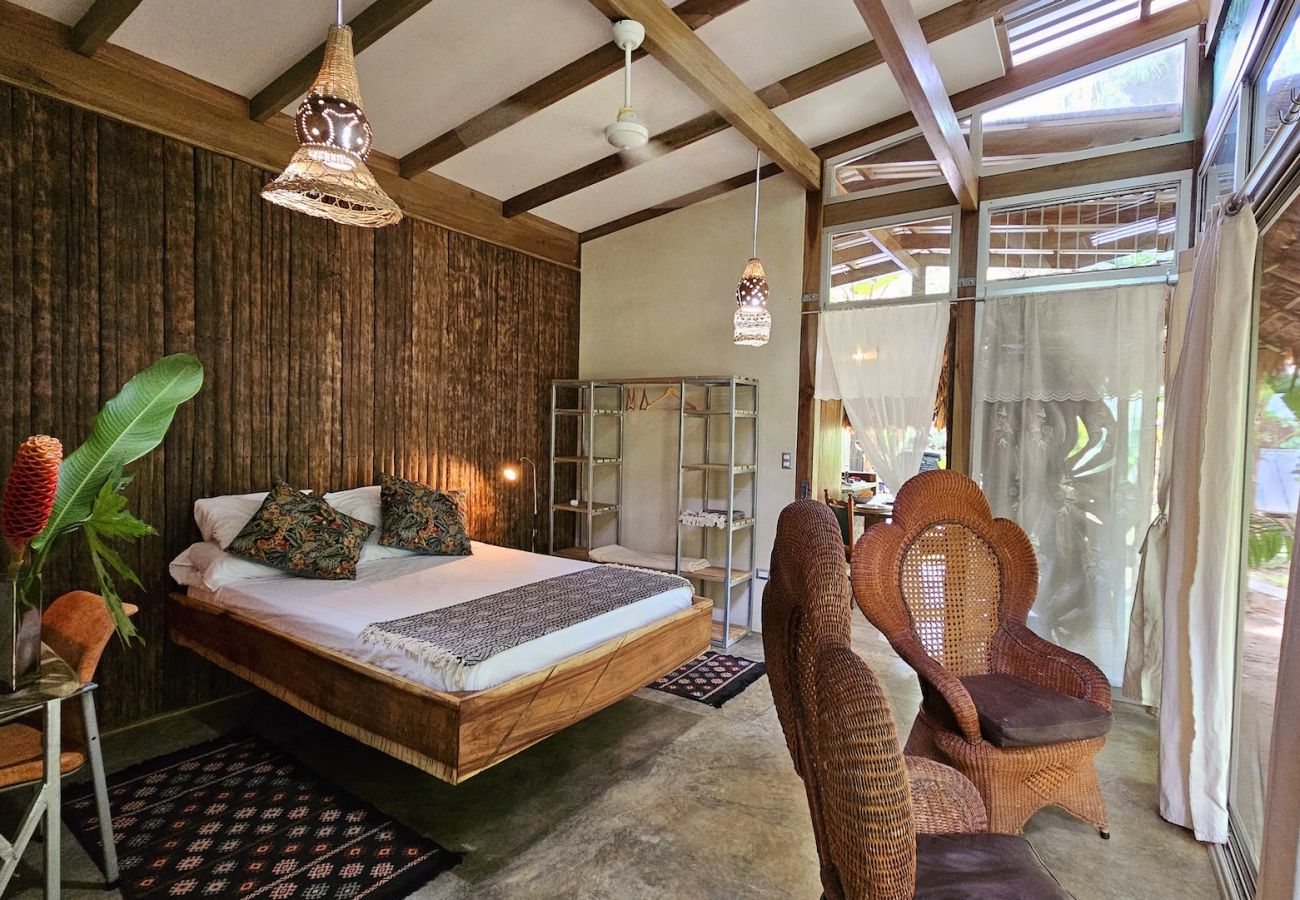 Bungalow en Cocles - Jungalow Caribbean Style Garden House