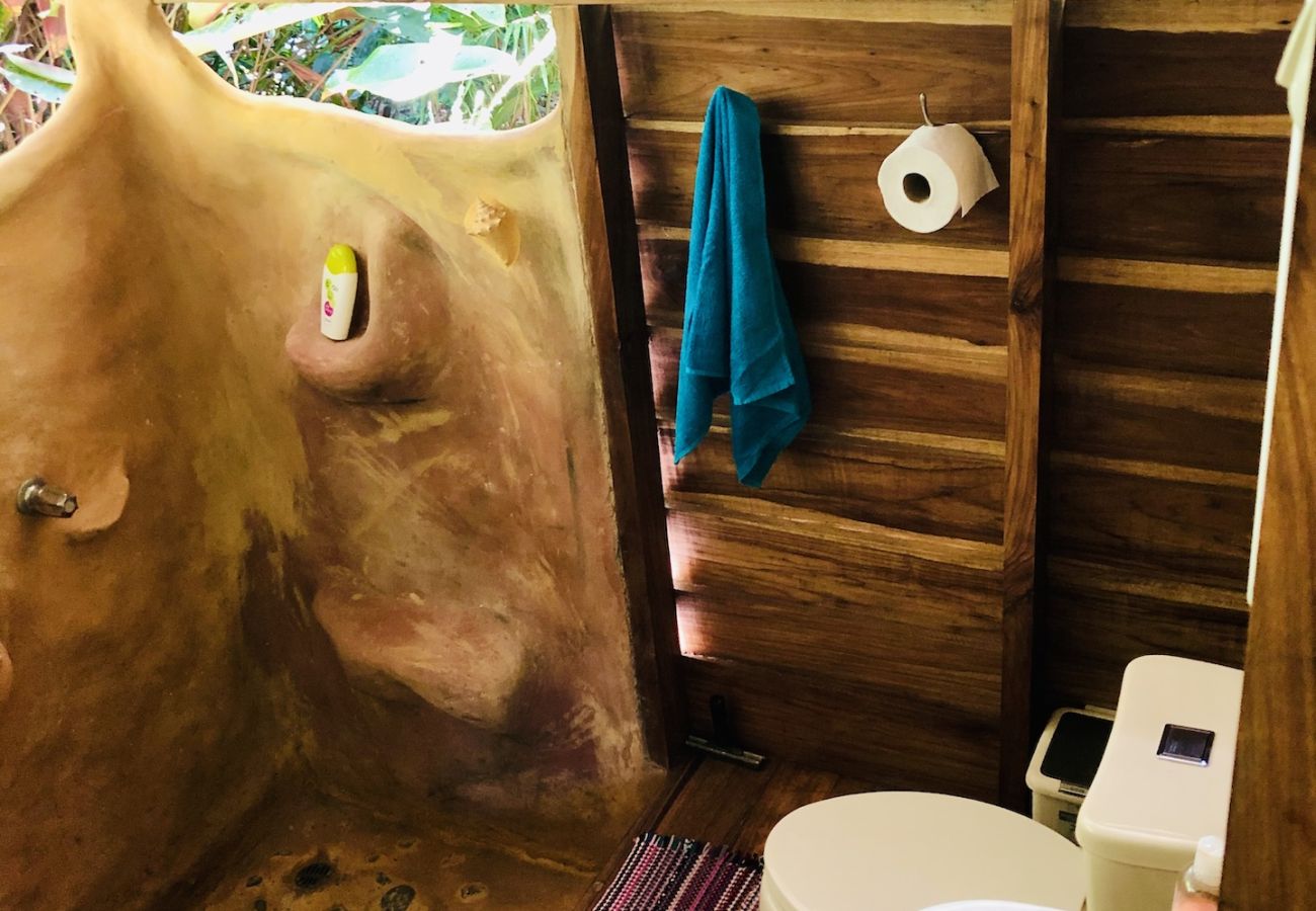 Bungalow en Manzanillo - Ranitas Casonita y Tranquila - Jungle Houses for nature lovers sleeps 8 