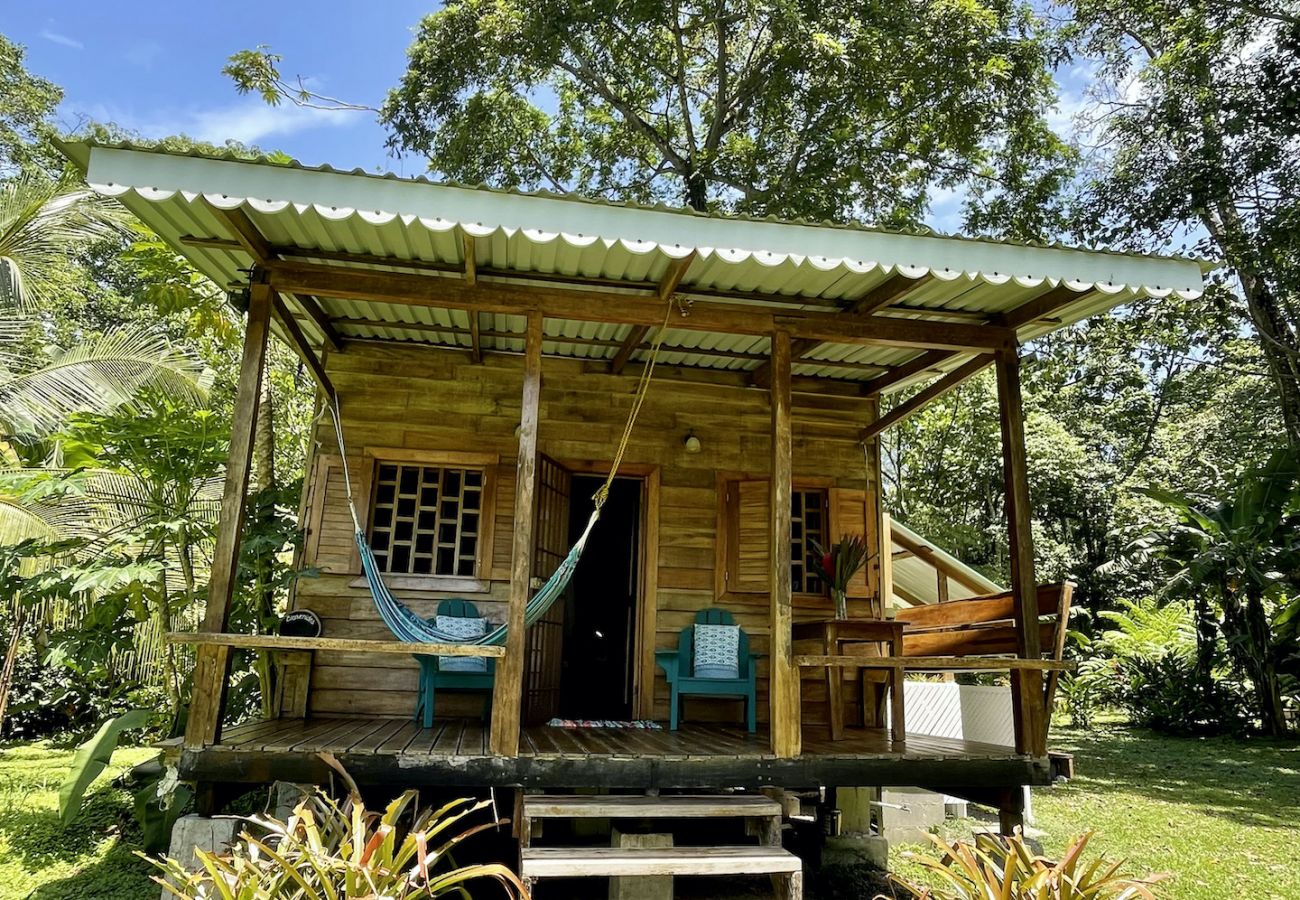 Bungalow in Playa Chiquita - Bungalow del Mar