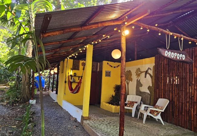 Bungalow in Playa Chiquita - Cuarto Sol relax, meditate, enjoy nature Bungalow in Playa Chiquita - Cuarto Sol relax, meditate, enjoy nature