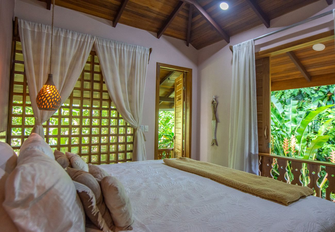 Bungalow in Playa Chiquita - Tucan Chiquita Beach Casitas 