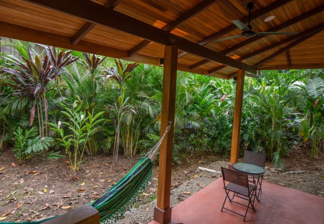 Bungalow in Playa Chiquita - Chiquita Beach Casitas Bungalow in Playa Chiquita - Chiquita Beach Casitas