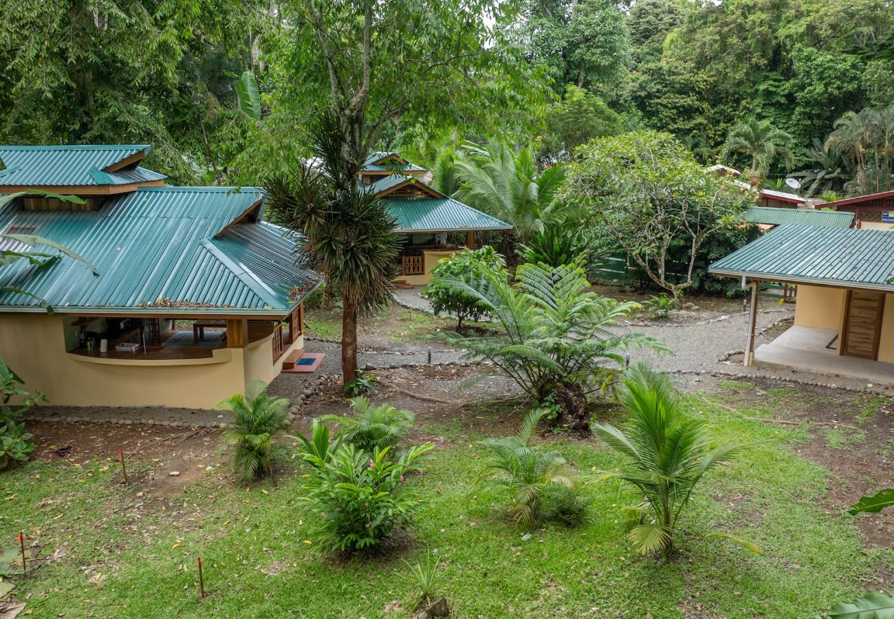 Bungalow in Playa Chiquita - Chiquita Beach Casitas