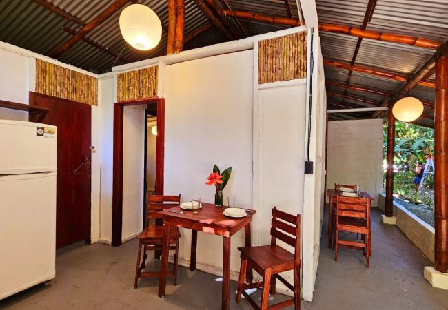 Bungalow à Playa Chiquita - Cuarto Luna relax, meditate, enjoy nature Bungalow à Playa Chiquita - Cuarto Luna relax, meditate, enjoy nature