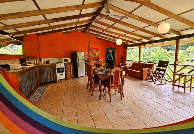 House in Cocles - Casa Margarita House in Cocles - Casa Margarita