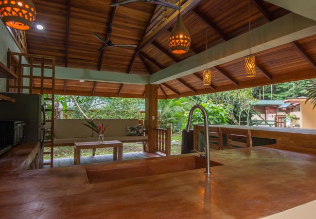 Bungalow in Playa Chiquita - Tucan Chiquita Beach Casitas  Bungalow in Playa Chiquita - Tucan Chiquita Beach Casitas